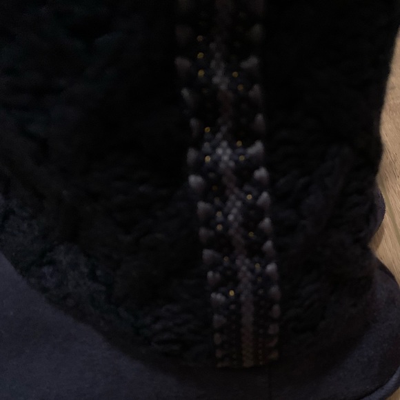 ☕️ Isotoner Navy Blue Women’s Boot Slippers 9.5-10 New & Never Used! - Picture 6 of 6